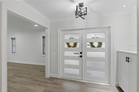 Casa en venta en Saint Petersburg, Florida, 3 dormitorios, 139.35 m2 № 2324253 - foto 5