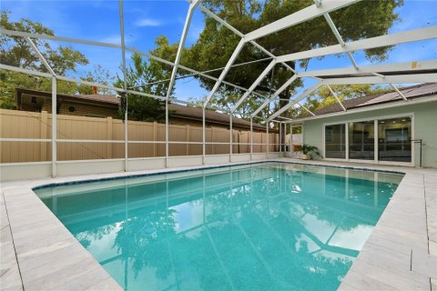 Casa en venta en Saint Petersburg, Florida, 3 dormitorios, 139.35 m2 № 2324253 - foto 4