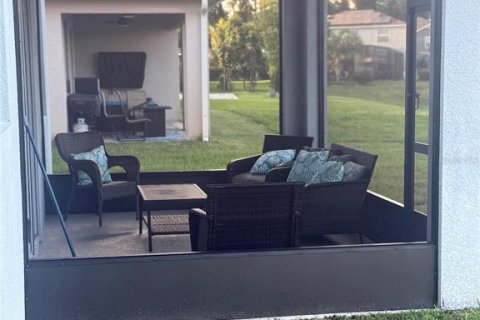 House in Davenport, Florida 4 bedrooms, 272.02 sq.m. № 1844743 - photo 6