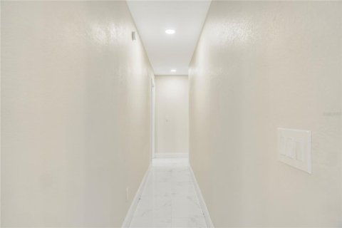 Casa en venta en Longwood, Florida, 4 dormitorios, 172.33 m2 № 1904074 - foto 21