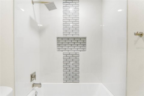 Casa en venta en Longwood, Florida, 4 dormitorios, 172.33 m2 № 1904074 - foto 30
