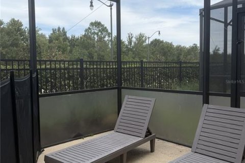 House in Kissimmee, Florida 5 bedrooms, 278.34 sq.m. № 2284191 - photo 30