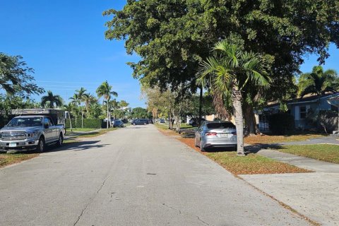 Copropriété à louer à Hollywood, Floride: 1 chambre, 65.03 m2 № 1737937 - photo 12