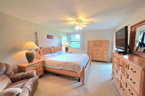 Condo in Sarasota, Florida, 2 bedrooms  № 1855946 - photo 19
