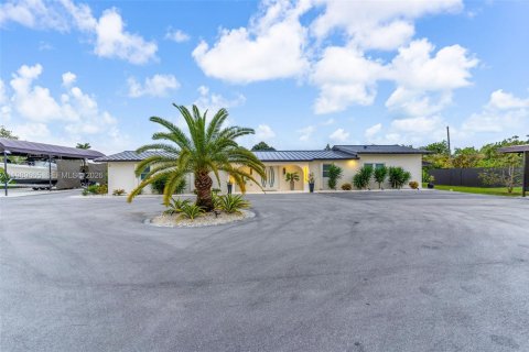 Villa ou maison à Homestead, Floride 4 chambres, 209.59 m2 № 2057220