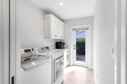 Casa en venta en Gulf Stream, Florida, 3 dormitorios, 195.93 m2 № 2252872 - foto 20
