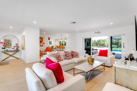 Casa en venta en Gulf Stream, Florida, 3 dormitorios, 195.93 m2 № 2252872 - foto 5