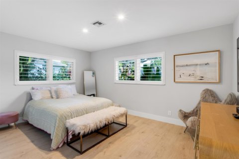 Casa en venta en Gulf Stream, Florida, 3 dormitorios, 195.93 m2 № 2252872 - foto 19