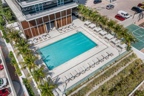 Copropriété à louer à Hallandale Beach, Floride: 3 chambres, 235.04 m2 № 2046432 - photo 24