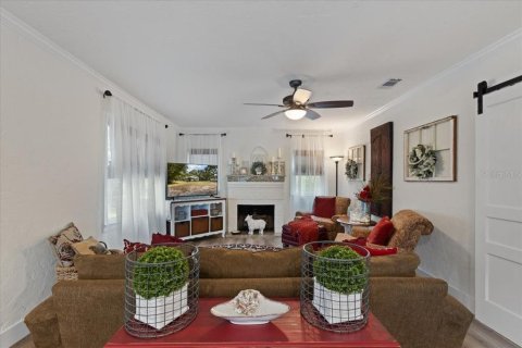 House in Trenton, Florida 2 bedrooms, 111.3 sq.m. № 1759910 - photo 3