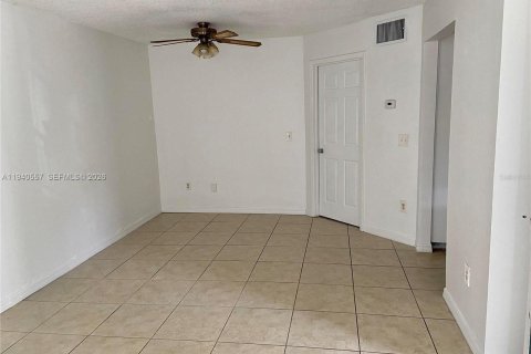 Copropriété à vendre à Orlando, Floride: 1 chambre № 1997717 - photo 6