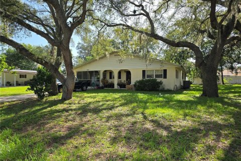 Villa ou maison à vendre à Silver Springs Shores, Floride: 3 chambres, 146.04 m2 № 1904574 - photo 3