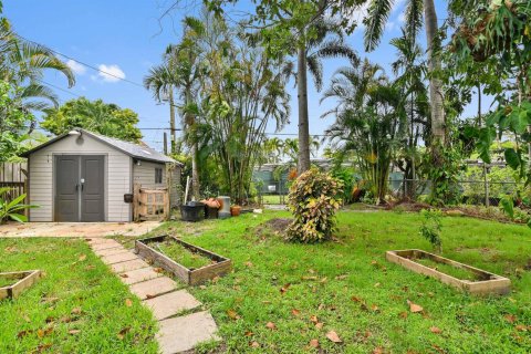Villa ou maison à vendre à Fort Lauderdale, Floride: 2 chambres, 80.27 m2 № 2146225 - photo 17