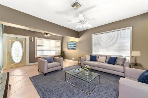 Villa ou maison à vendre à Fort Lauderdale, Floride: 2 chambres, 80.27 m2 № 2146225 - photo 8