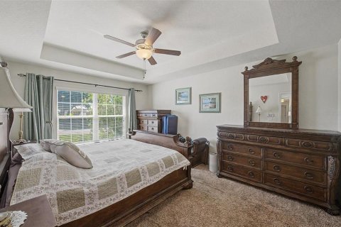 House in Auburndale, Florida 3 bedrooms, 172.24 sq.m. № 2131979 - photo 13
