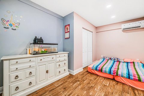 Casa en alquiler en Lake Worth, Florida, 4 dormitorios, 213.68 m2 № 1160749 - foto 1
