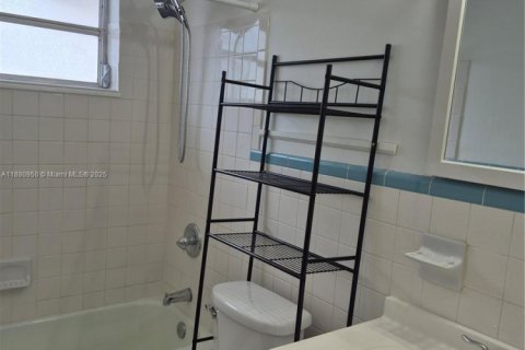 Villa ou maison à louer à Dania Beach, Floride: 3 chambres, 164.34 m2 № 1924632 - photo 27