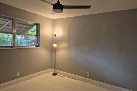 Villa ou maison à louer à Dania Beach, Floride: 3 chambres, 164.34 m2 № 1924632 - photo 15