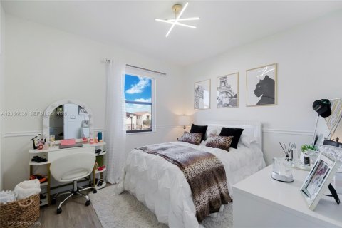 Casa en venta en Doral, Florida, 4 dormitorios, 236.71 m2 № 2289152 - foto 16