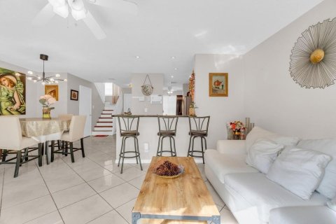 Adosado en venta en Sunrise, Florida, 3 dormitorios, 134.15 m2 № 2259941 - foto 14