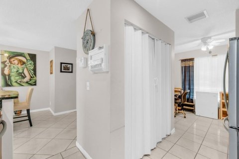 Adosado en venta en Sunrise, Florida, 3 dormitorios, 134.15 m2 № 2259941 - foto 9