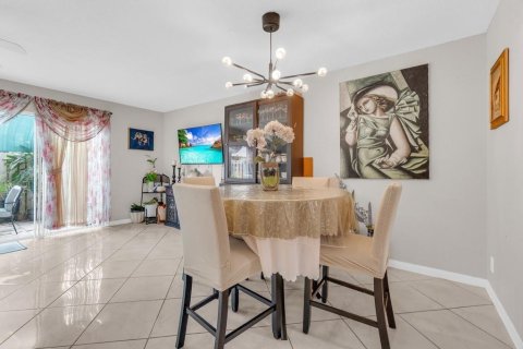 Adosado en venta en Sunrise, Florida, 3 dormitorios, 134.15 m2 № 2259941 - foto 19