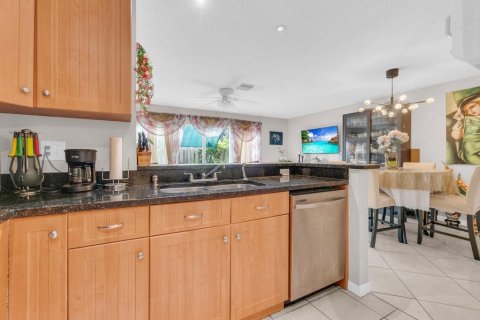 Adosado en venta en Sunrise, Florida, 3 dormitorios, 134.15 m2 № 2259941 - foto 5
