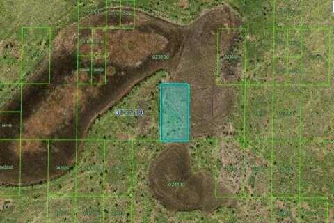 Terreno en Frostproof, Florida № 2164041