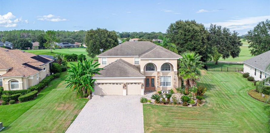 Casa en Sorrento, Florida 4 dormitorios, 309.92 m2 № 1913663