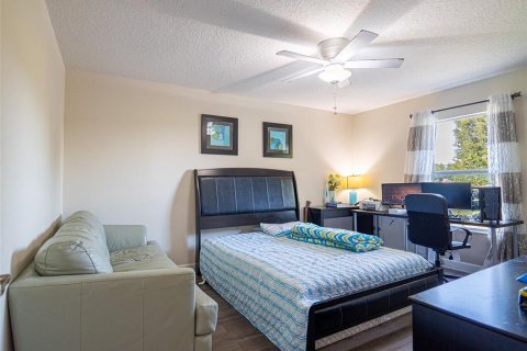 Casa en venta en Sorrento, Florida, 4 dormitorios, 309.92 m2 № 1913663 - foto 26