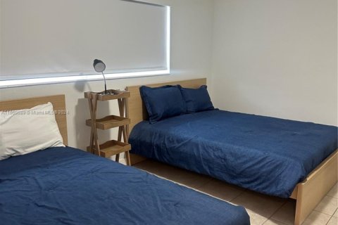 Copropriété à vendre à Hallandale Beach, Floride: 1 chambre, 64.1 m2 № 1753990 - photo 10