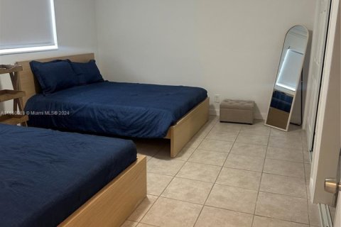 Copropriété à vendre à Hallandale Beach, Floride: 1 chambre, 64.1 m2 № 1753990 - photo 9