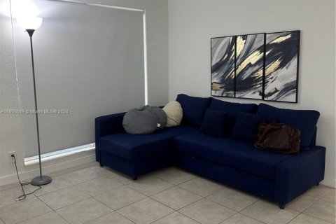Copropriété à vendre à Hallandale Beach, Floride: 1 chambre, 64.1 m2 № 1753990 - photo 2
