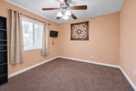 Купить виллу или дом в Майами, Флорида 4 спальни, 179.77м2, № 2007460 - фото 19