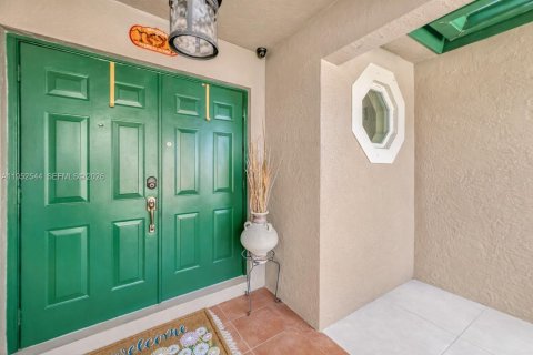 Купить виллу или дом в Майами, Флорида 4 спальни, 179.77м2, № 2007460 - фото 5