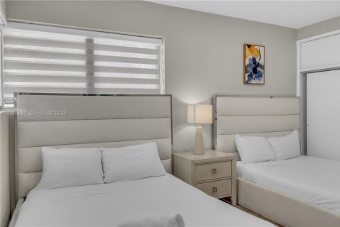 Appartement à Bay Harbor Islands, Floride 2 chambres, 92.9 m2 № 2184549