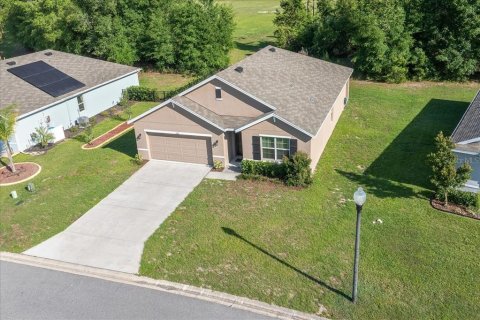 House in Ocala, Florida 4 bedrooms, 169.83 sq.m. № 1740362 - photo 2