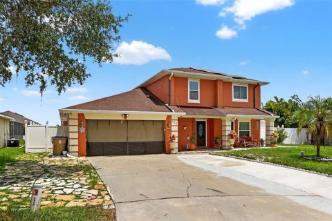 Casa en venta en Kissimmee, Florida, 4 dormitorios, 191.47 m2 № 1852814 - foto 3