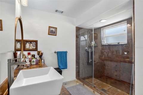 Casa en venta en Kissimmee, Florida, 4 dormitorios, 191.47 m2 № 1852814 - foto 26