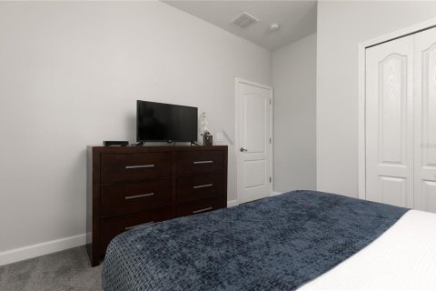 Townhouse in Kissimmee, Florida 5 bedrooms, 188.03 sq.m. № 1433620 - photo 19