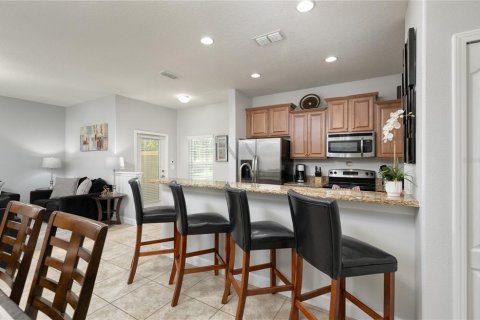 Townhouse in Kissimmee, Florida 5 bedrooms, 188.03 sq.m. № 1433620 - photo 10