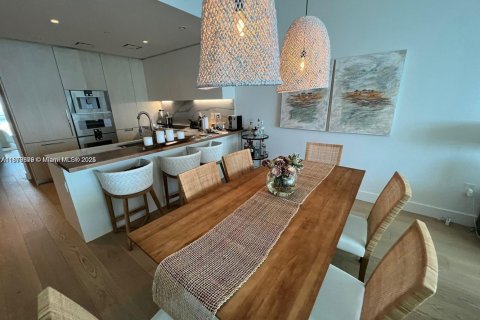 Condominio en alquiler en Sunny Isles Beach, Florida, 2 dormitorios, 134.43 m2 № 1895533 - foto 7