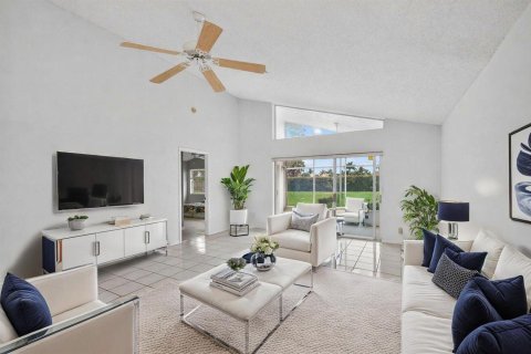 Casa en venta en Boynton Beach, Florida, 3 dormitorios, 156.73 m2 № 2153696 - foto 1