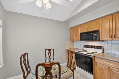 Casa en venta en Boynton Beach, Florida, 3 dormitorios, 156.73 m2 № 2153696 - foto 19