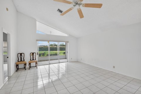 Casa en venta en Boynton Beach, Florida, 3 dormitorios, 156.73 m2 № 2153696 - foto 15