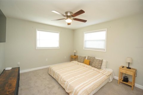 Villa ou maison à louer à Tampa, Floride: 3 chambres, 97.92 m2 № 2405088 - photo 5
