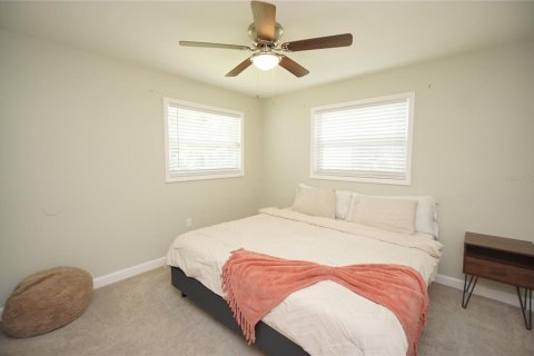 Villa ou maison à louer à Tampa, Floride: 3 chambres, 97.92 m2 № 2405088 - photo 6