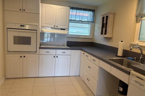 Condominio en venta en South Pasadena, Florida, 2 dormitorios, 116.59 m2 № 2092513 - foto 5