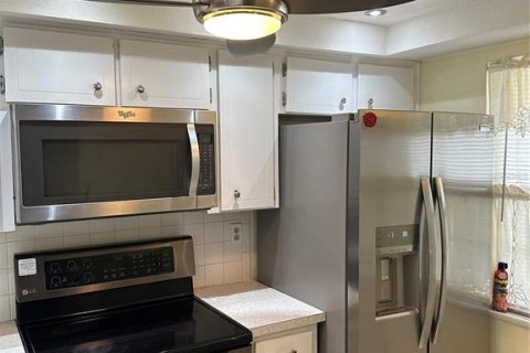 Condominio en venta en New Port Richey, Florida, 2 dormitorios, 82.5 m2 № 1538542 - foto 15