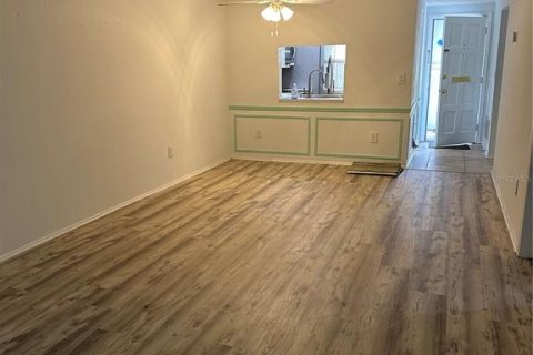Condominio en venta en New Port Richey, Florida, 2 dormitorios, 82.5 m2 № 1538542 - foto 8